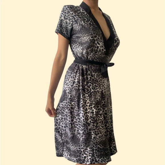 BCBGMAXAZRIA black, gray, and white leopard cheetah print Midi dress with Straps - Picture 4 of 9